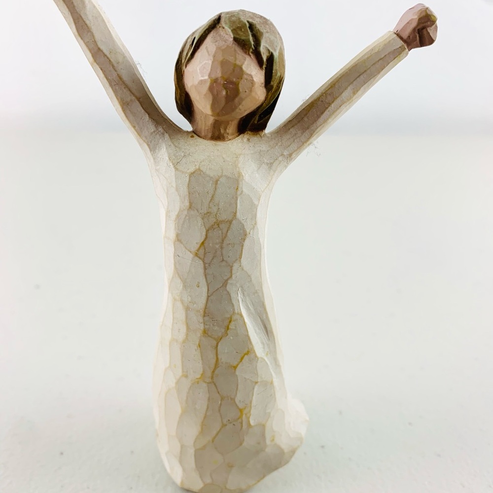 Willow Tree Cream Sculpture of a Joyful Figure - Comfort